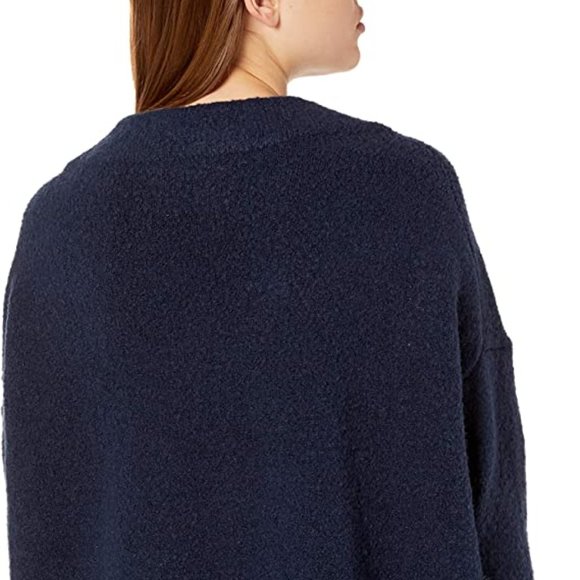 NEW! Cable Stitch Navy Oversized Cozy Sweater Medium - Picture 4 of 7